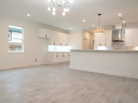 1065 Road 5203 Cleveland TX 77327