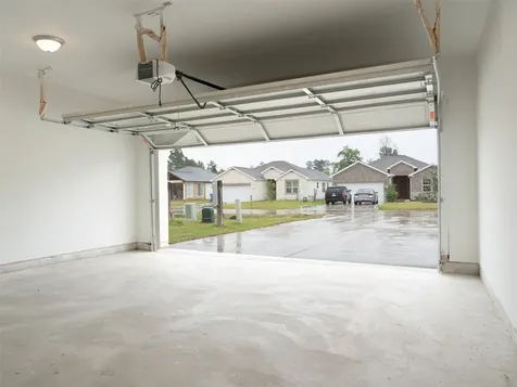 1065 Road 5203 Cleveland TX 77327