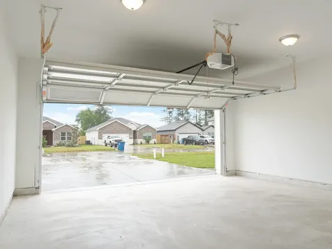 1065 Road 5203 Cleveland TX 77327