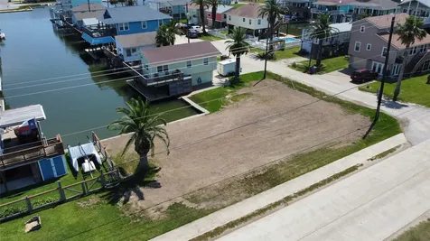 16718 Montego Way Jamaica Beach TX 77554