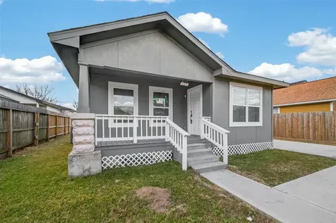 4309 Beggs Street Houston TX 77009