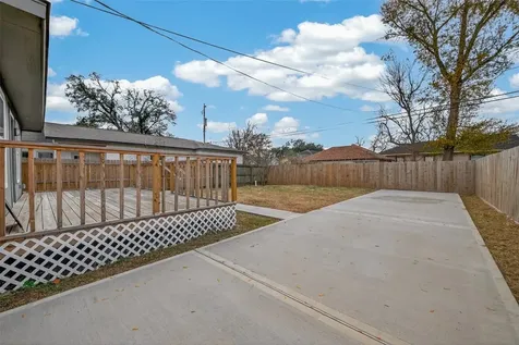 4309 Beggs Street Houston TX 77009