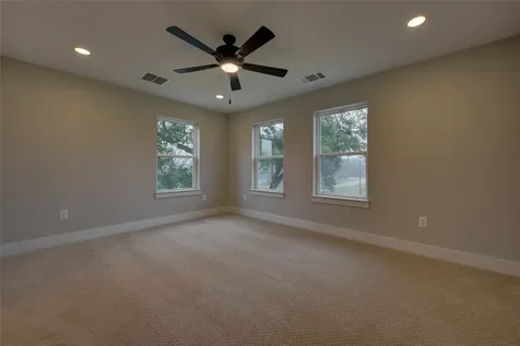 701 S Hudson Street S Flatonia TX 78941