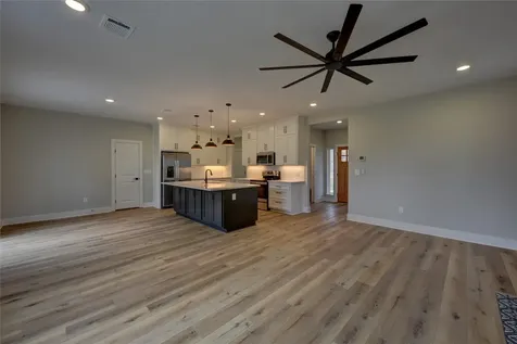 701 S Hudson Street S Flatonia TX 78941