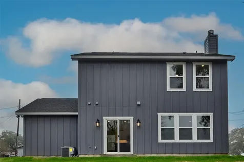701 S Hudson Street S Flatonia TX 78941