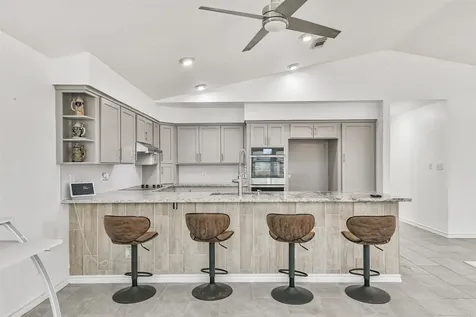 1823 Tiki Drive Galveston TX 77554