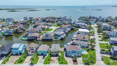 1823 Tiki Drive Galveston TX 77554