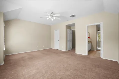 15 Blue Creek Place The Woodlands TX 77382
