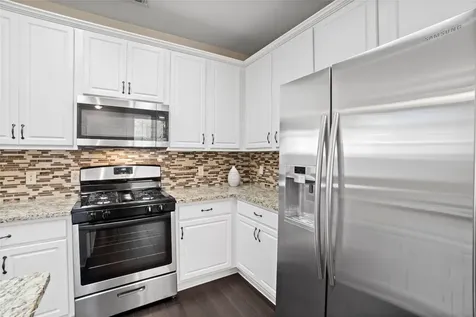 15 Blue Creek Place The Woodlands TX 77382
