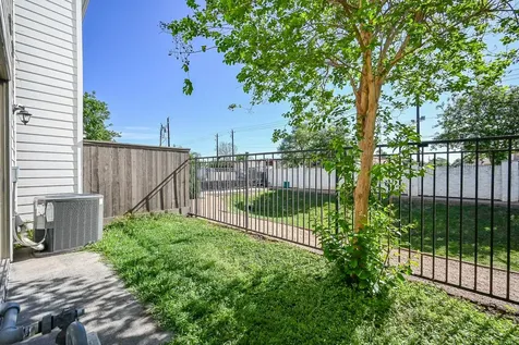 1106 Fuschia Road Houston TX 77055