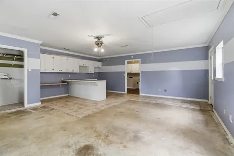240 Sycamore Street Alto TX 75925