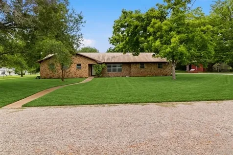 240 Sycamore Street Alto TX 75925