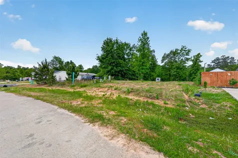 474 Road 5202 Cleveland TX 77327