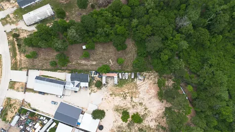 474 Road 5202 Cleveland TX 77327