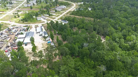 474 Road 5202 Cleveland TX 77327