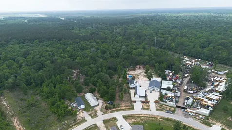 474 Road 5202 Cleveland TX 77327