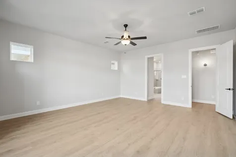 12131 Canal View Boulevard Mont Belvieu TX 77523