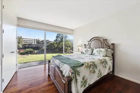 5050 Woodway Drive 2d Houston TX 77056