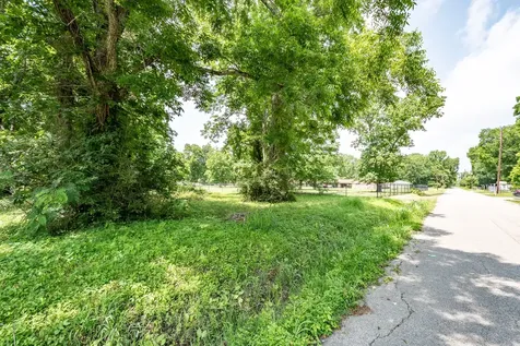 0 W Cormier - 0007 Street Ames TX 77575