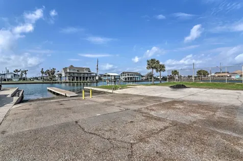 00 Fort Bend Drive Galveston TX 77554