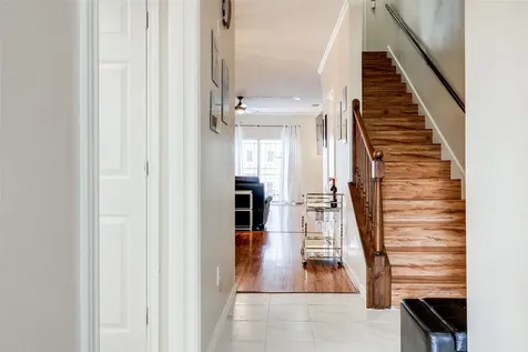 1035 Fountain View Drive Houston TX 77057