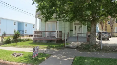 811 28th Street A Galveston TX 77550