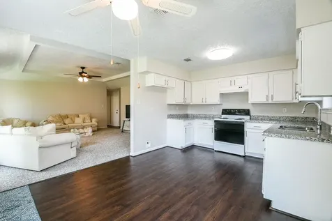 11911 Fallbrook Drive Houston TX 77065