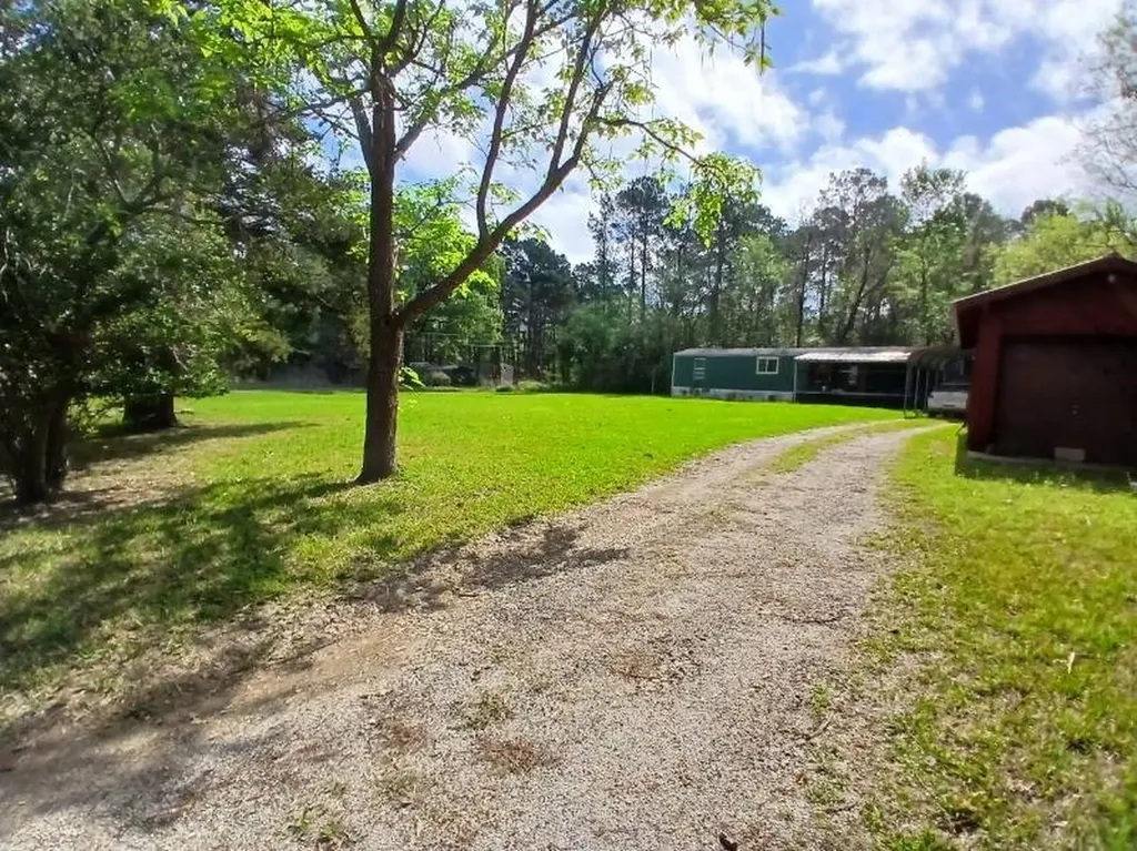 185 Ernest Cochran Road Livingston TX 77351
