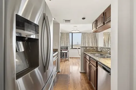 3525 Sage Road 1204 Houston TX 77056
