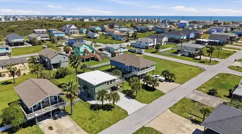 4031 Panola Drive Galveston TX 77554