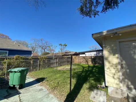 1310 Gustav Street Houston TX 77023