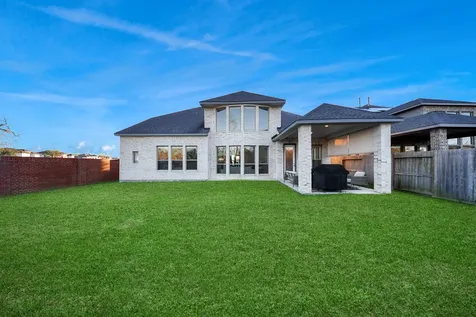 1935 Golden Leaf Drive Missouri City TX 77459
