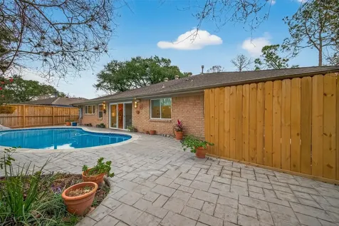 5310 Spellman Road Houston TX 77096