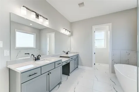 2299 Pintail Lane Columbus TX 78934