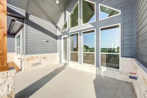 2299 Pintail Lane Columbus TX 78934