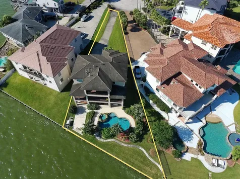2242 Marina Way League City TX 77565