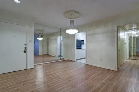 2600 Bellefontaine Street B18 Houston TX 77025