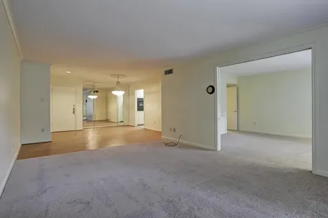 2600 Bellefontaine Street B18 Houston TX 77025