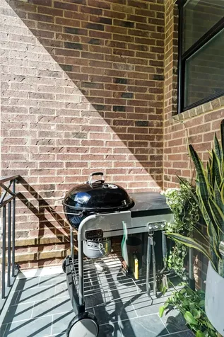 1706 Francis Street B Houston TX 77004