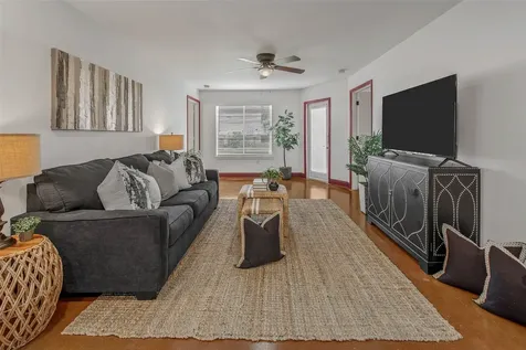 517 Southwest Parkway 103 College Station TX 77840