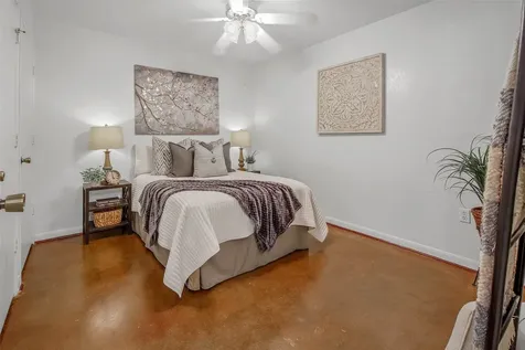 517 Southwest Parkway 103 College Station TX 77840