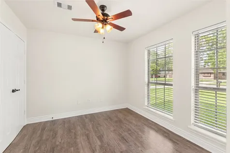 16126 Spinnaker Drive Crosby TX 77532