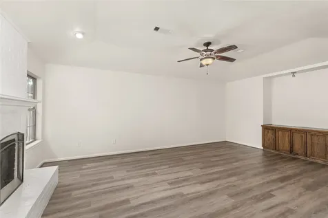 16126 Spinnaker Drive Crosby TX 77532