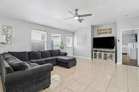 2910 Meiko Drive Houston TX 77045