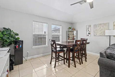 2910 Meiko Drive Houston TX 77045