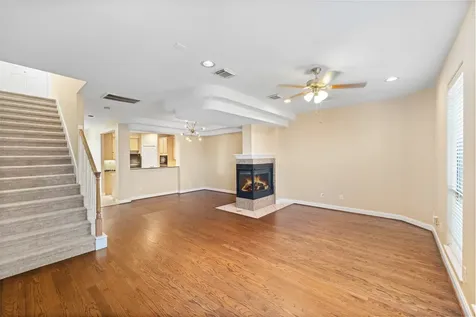 2406 Calumet Street Houston TX 77004