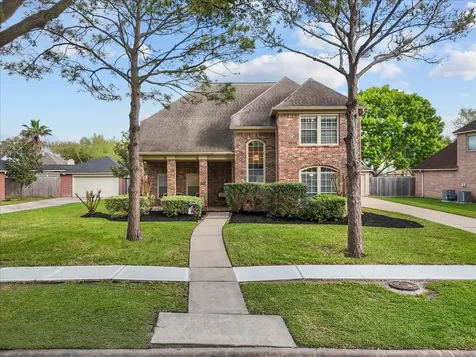 2026 Pembroke Bay Drive League City TX 77573