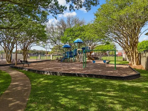 2026 Pembroke Bay Drive League City TX 77573
