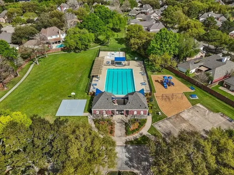 2026 Pembroke Bay Drive League City TX 77573