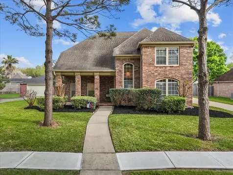 2026 Pembroke Bay Drive League City TX 77573